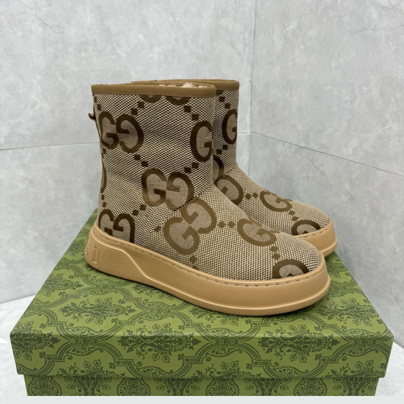 G*u*i boots